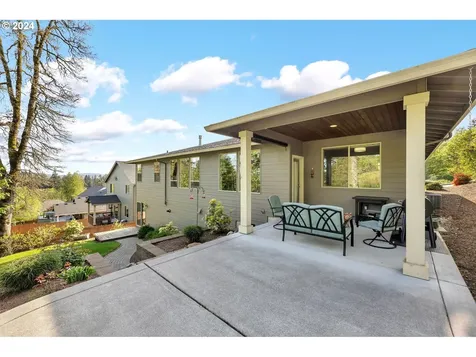 1832 N 8th Street Washougal WA 98671