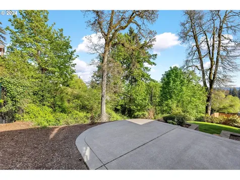 1832 N 8th Street Washougal WA 98671