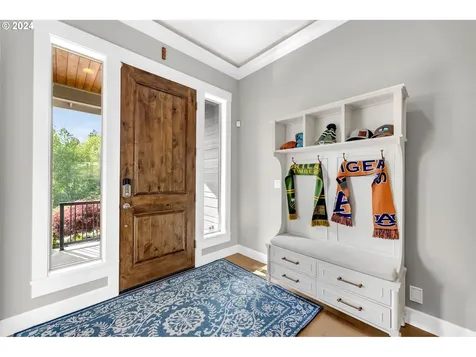1832 N 8th Street Washougal WA 98671