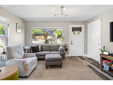 2300 Markle Avenue Vancouver WA 98660