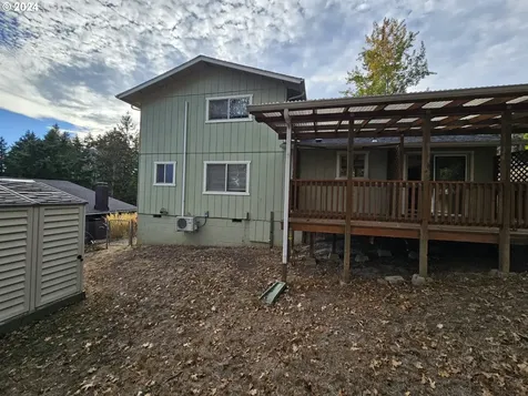 652 Tanglewood Street Sutherlin OR 97479