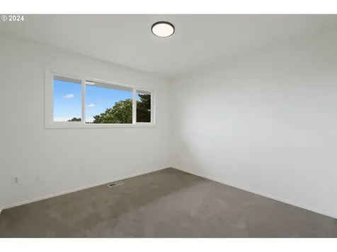 9211 Se Grandview Terrace Happy Valley OR 97086