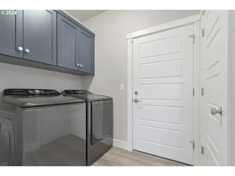 1191 S 57th Place Springfield OR 97478