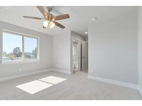 1191 S 57th Place Springfield OR 97478