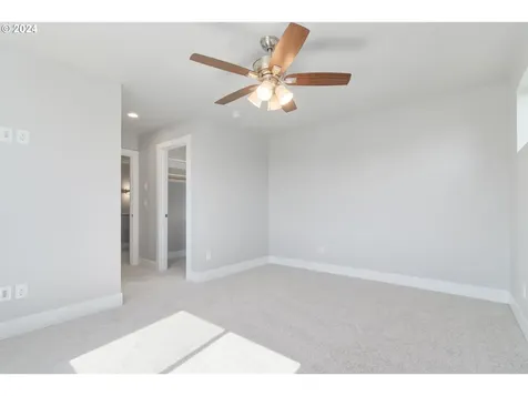 1191 S 57th Place Springfield OR 97478