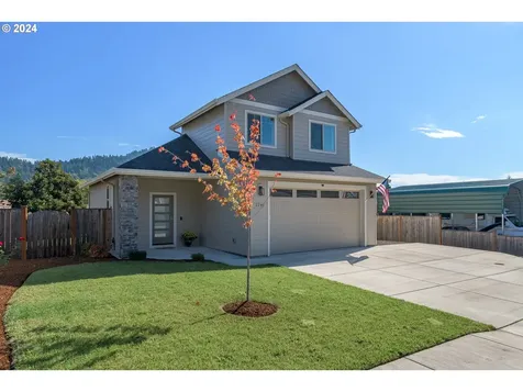 1191 S 57th Place Springfield OR 97478