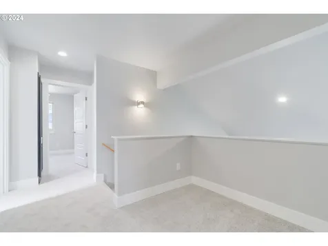 1191 S 57th Place Springfield OR 97478