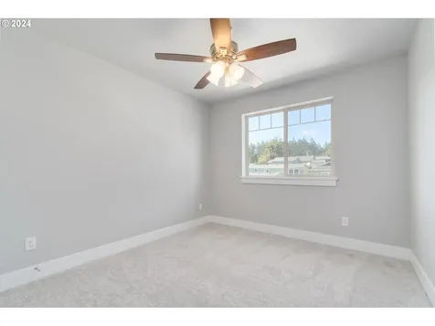 1191 S 57th Place Springfield OR 97478