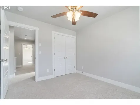 1191 S 57th Place Springfield OR 97478