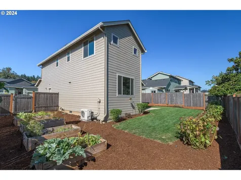 1191 S 57th Place Springfield OR 97478