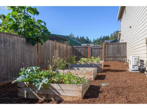 1191 S 57th Place Springfield OR 97478