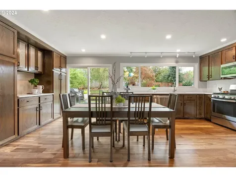 12920 SW Foothill Drive Portland OR 97225