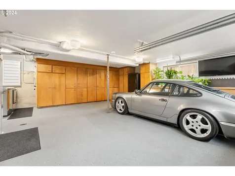 12920 SW Foothill Drive Portland OR 97225