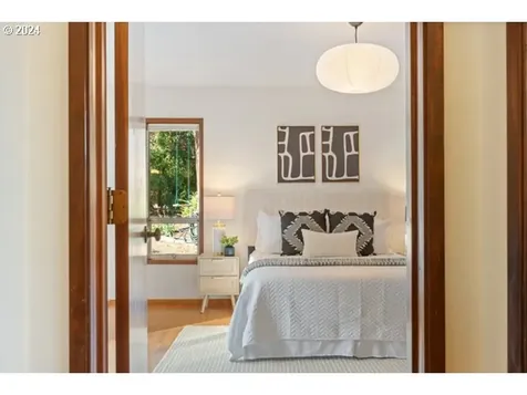 7365 SW Alden Street Portland OR 97223