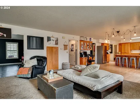 1011 NW 144th Circle Vancouver WA 98685