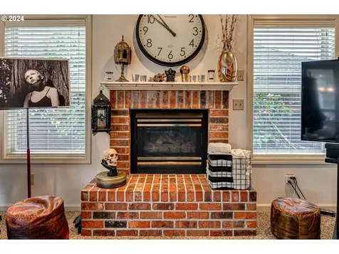1011 NW 144th Circle Vancouver WA 98685