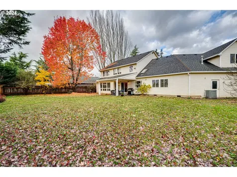 1011 NW 144th Circle Vancouver WA 98685