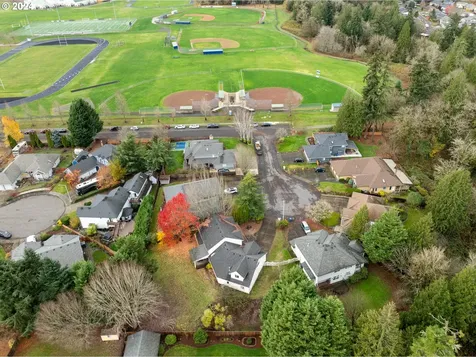 1011 NW 144th Circle Vancouver WA 98685