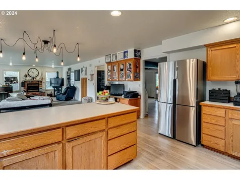 1011 NW 144th Circle Vancouver WA 98685