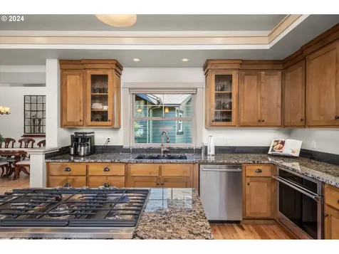 6019 Graystone Loop Springfield OR 97478