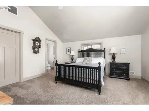 6019 Graystone Loop Springfield OR 97478