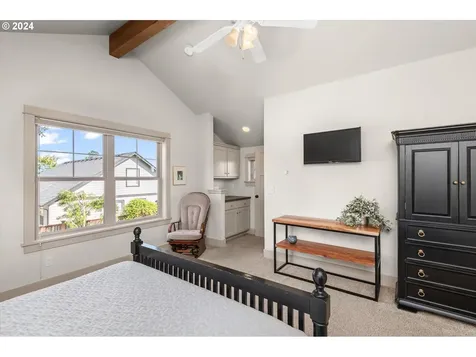 6019 Graystone Loop Springfield OR 97478
