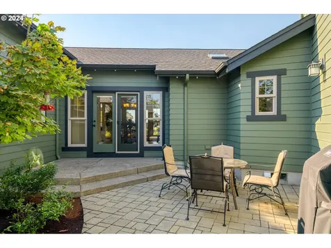 6019 Graystone Loop Springfield OR 97478