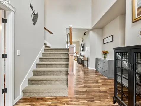 123 Black Jack Drive Kalama WA 98625