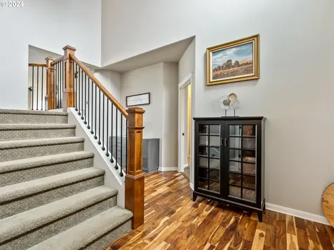 123 Black Jack Drive Kalama WA 98625