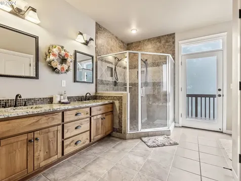 123 Black Jack Drive Kalama WA 98625