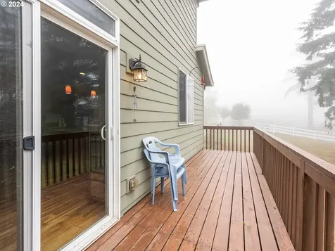 123 Black Jack Drive Kalama WA 98625
