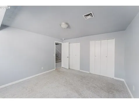 1783 NW Valley View Drive Roseburg OR 97471