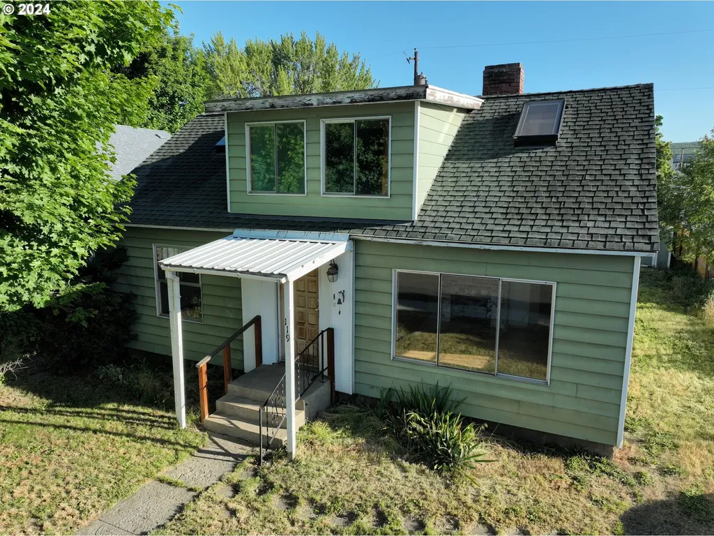 119 W Collins Street Goldendale WA 98620