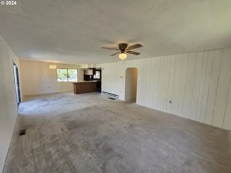 119 W Collins Street Goldendale WA 98620