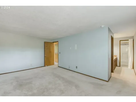 20494 Sw Venice Court Beaverton OR 97078