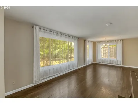 20494 Sw Venice Court Beaverton OR 97078