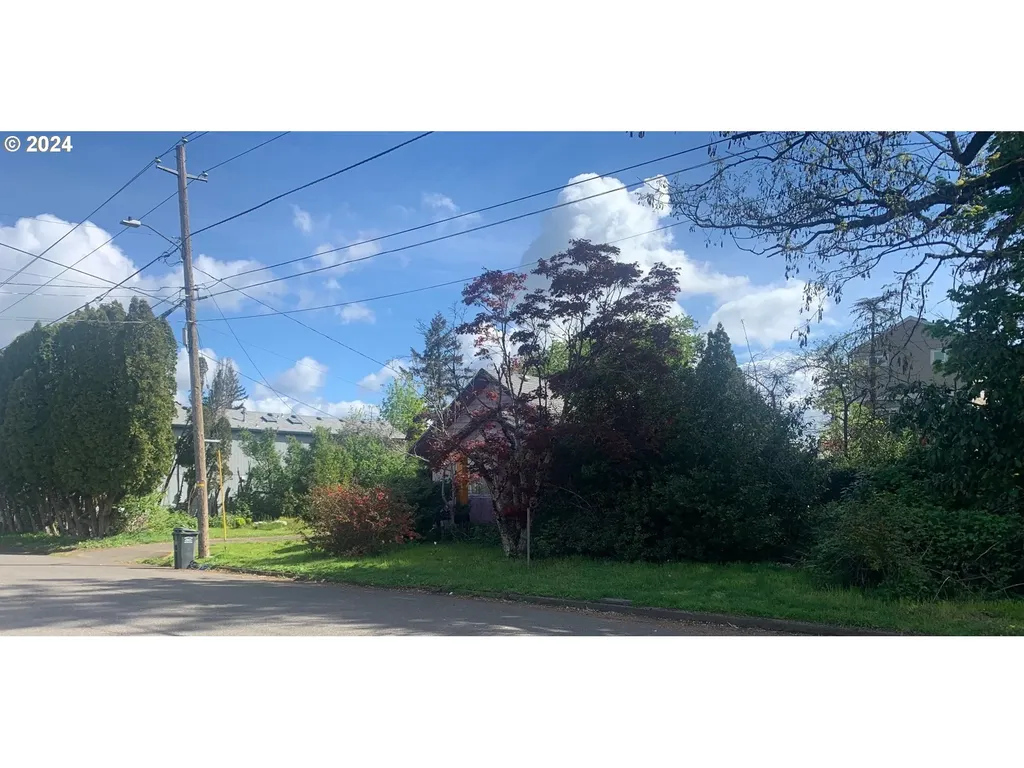 720 Ne 92nd Avenue Portland OR 97220