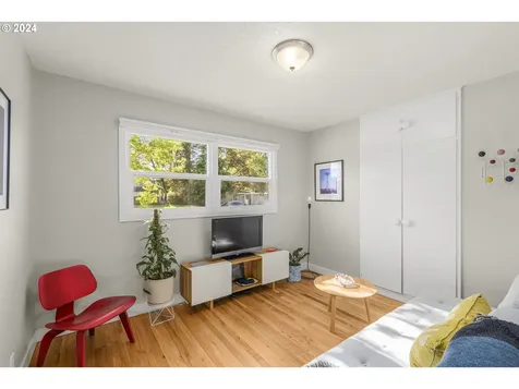 2232 Ne 137th Avenue Portland OR 97230