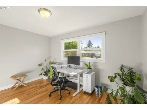 2232 Ne 137th Avenue Portland OR 97230