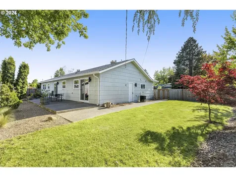 2232 Ne 137th Avenue Portland OR 97230