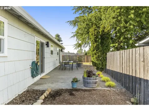 2232 Ne 137th Avenue Portland OR 97230