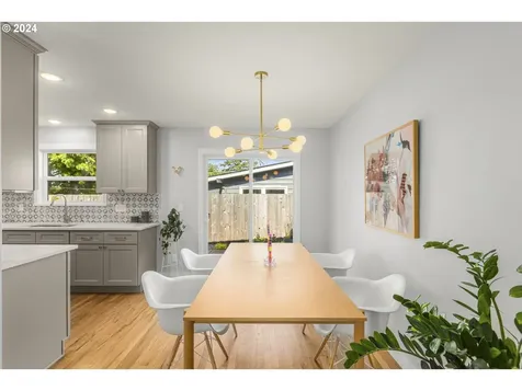 2232 Ne 137th Avenue Portland OR 97230
