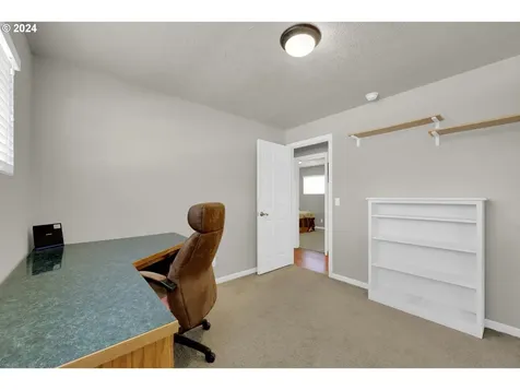 1730 S 4th Street Cottage Grove OR 97424