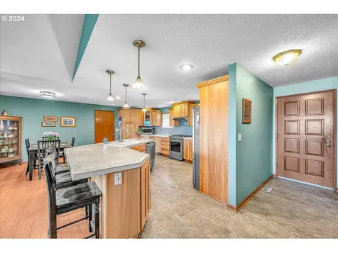 1850 8th Street Columbia City OR 97018