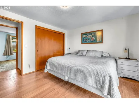 1850 8th Street Columbia City OR 97018