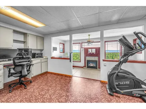 1850 8th Street Columbia City OR 97018