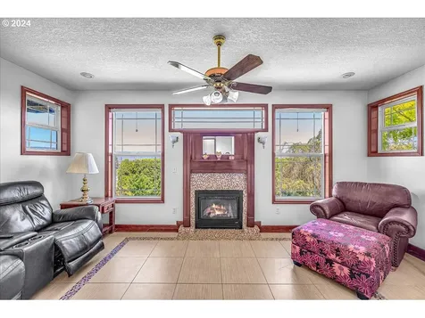 1850 8th Street Columbia City OR 97018