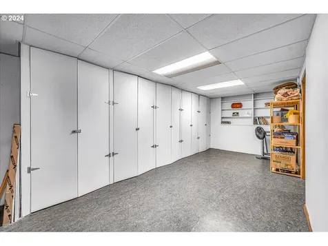 1850 8th Street Columbia City OR 97018
