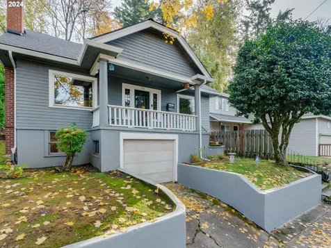 926 NE 67th Avenue Portland OR 97213