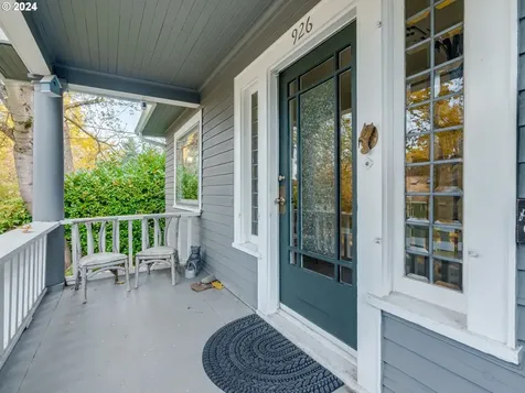 926 NE 67th Avenue Portland OR 97213